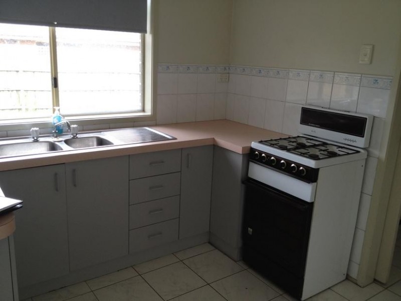 2 Glenleigh Court, Cranbourne North VIC 3977