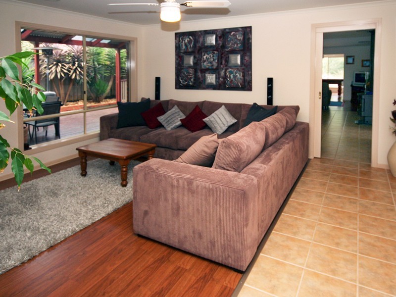 6 Avocet Close, Blind Bight VIC 3980