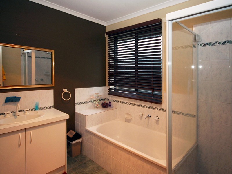 Cranbourne East VIC 3977