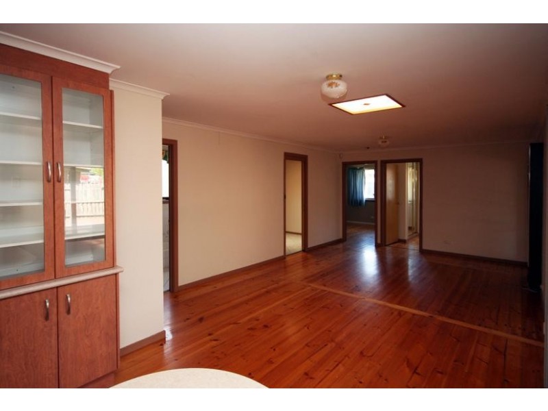 42 Wallace Road, Cranbourne VIC 3977