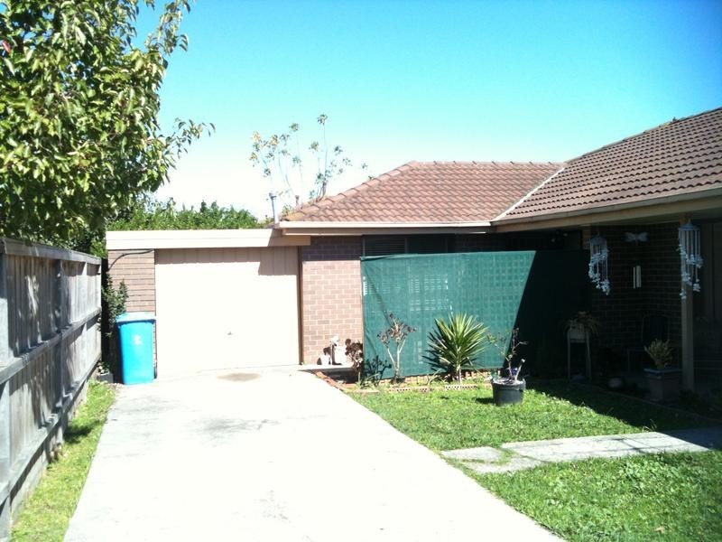 3/22 Walter Street, Cranbourne VIC 3977