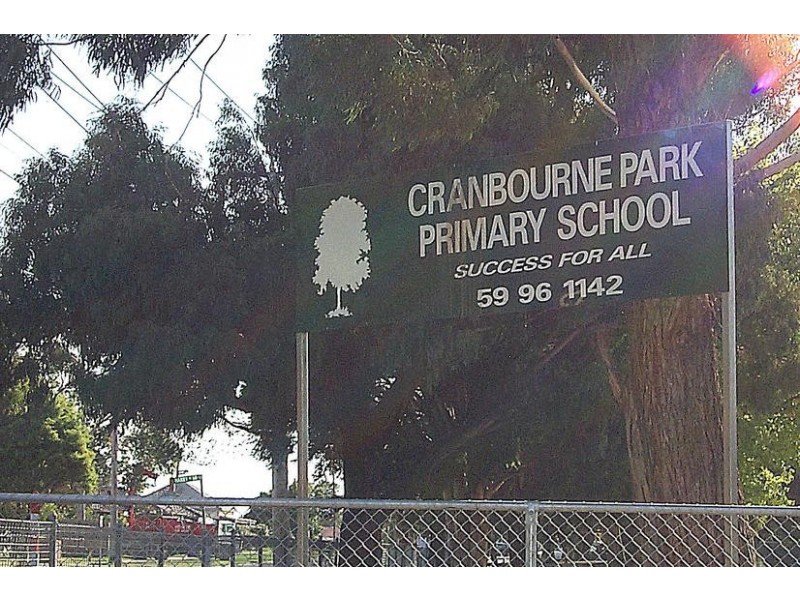 1/3 Tucker Street, Cranbourne VIC 3977