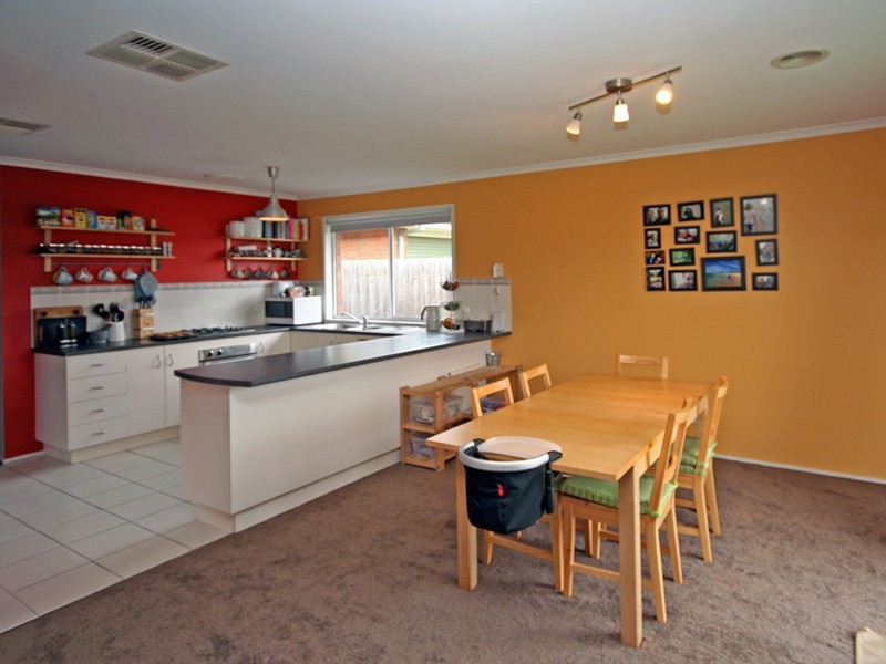 Cranbourne VIC 3977