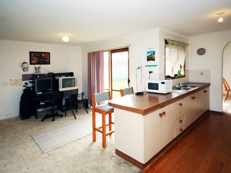 Cranbourne North VIC 3977