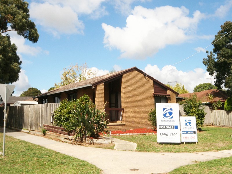 2 Bourke Road, Cranbourne VIC 3977