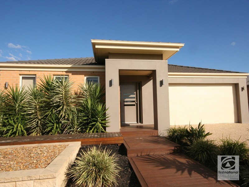 Cranbourne VIC 3977