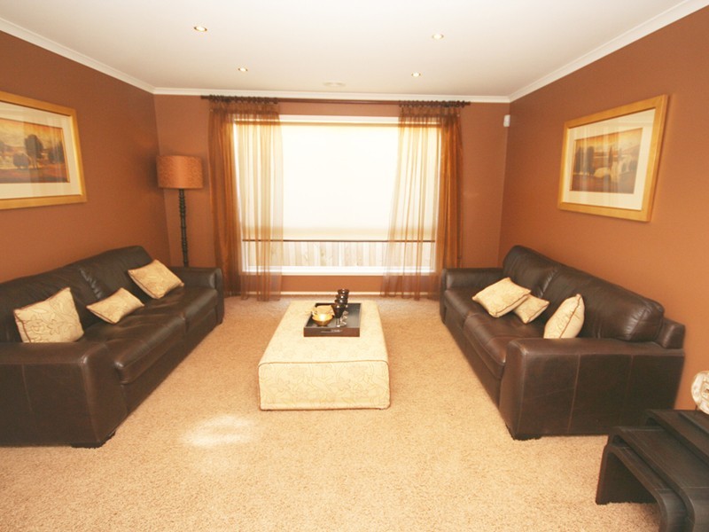 Cranbourne VIC 3977