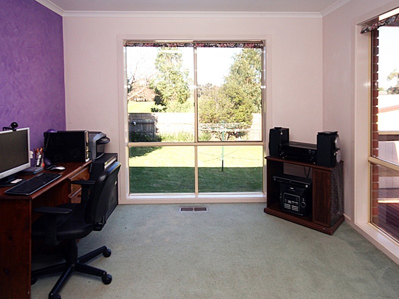 Junction Village VIC 3977