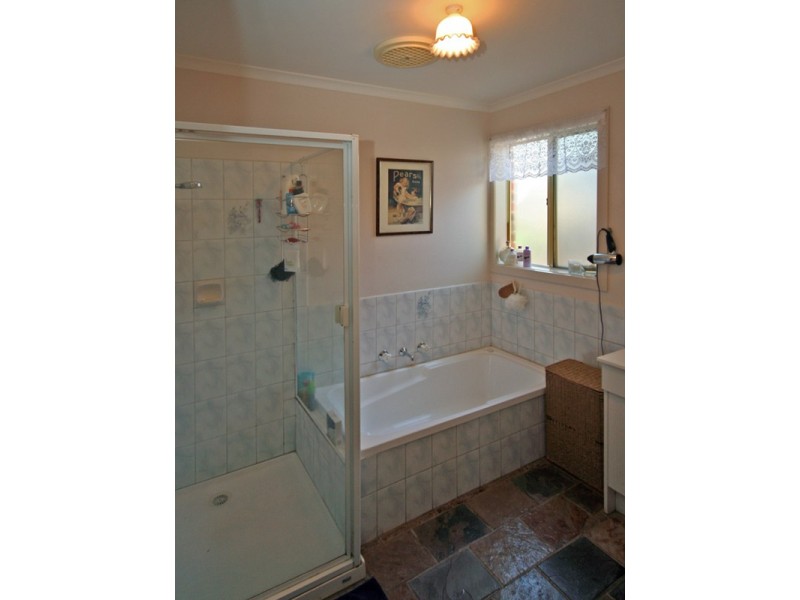 Junction Village VIC 3977