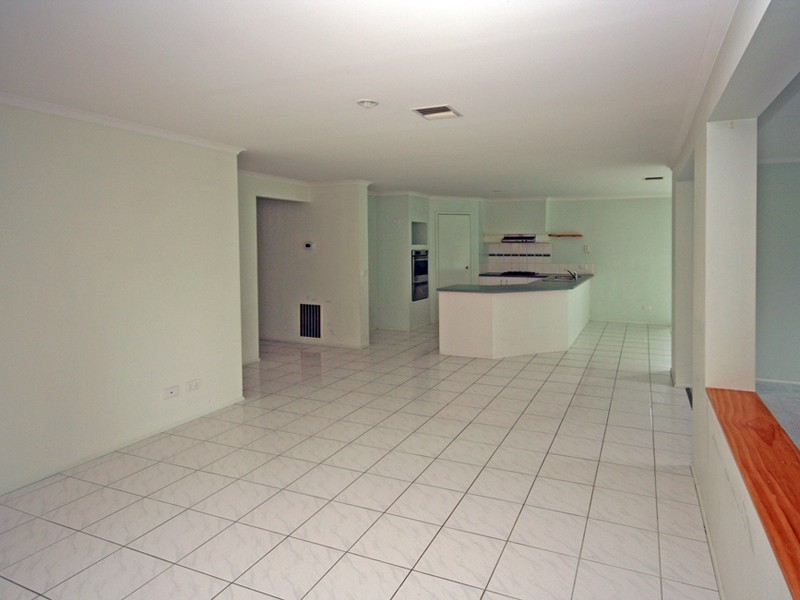 Cranbourne West VIC 3977