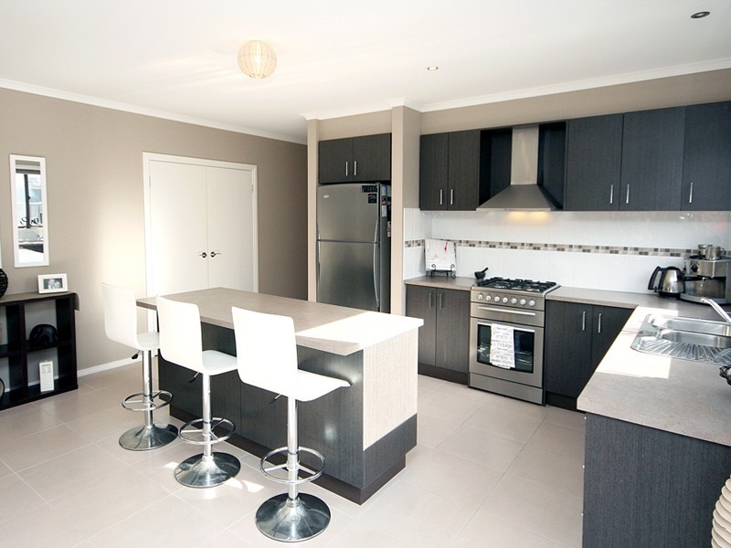 Cranbourne North VIC 3977