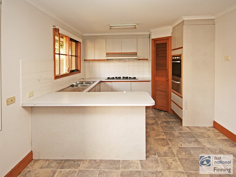 4/214 Sladen Street, Cranbourne VIC 3977