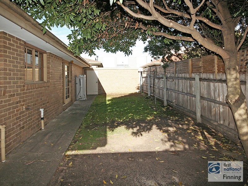 4/214 Sladen Street, Cranbourne VIC 3977