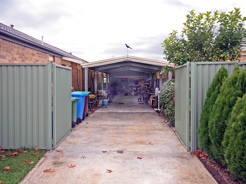 Cranbourne East VIC 3977