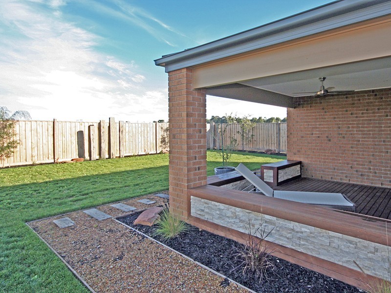 Cranbourne North VIC 3977