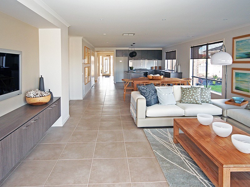 Cranbourne North VIC 3977