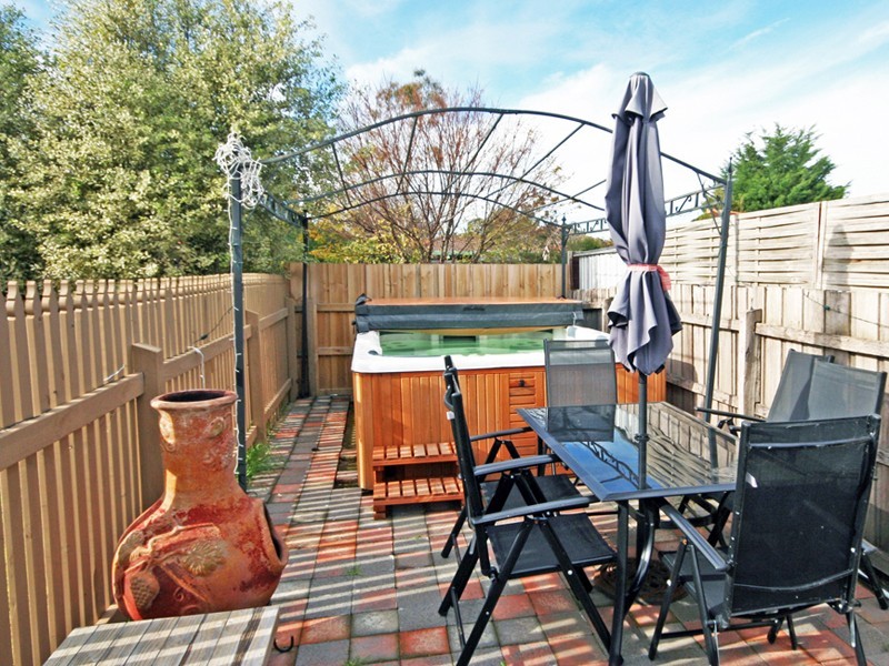 Cranbourne VIC 3977
