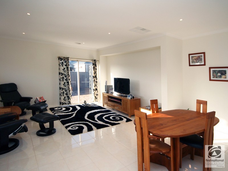 Cranbourne North VIC 3977