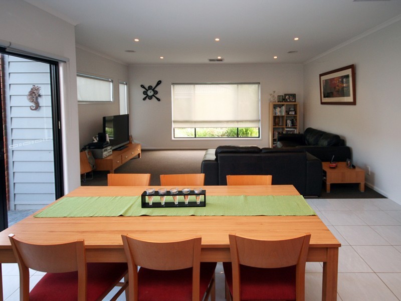 3 Archers Field Drive, Cranbourne East VIC 3977