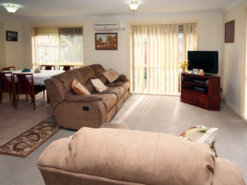 2/6 Shannon Place, Langwarrin VIC 3910