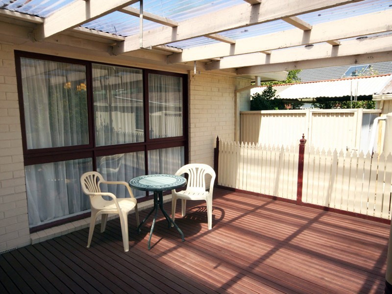 1 Spring Road, Junction Village VIC 3977