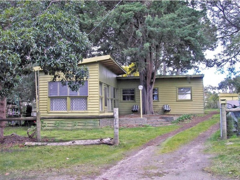 8 Cannons Creek Road, Cannons Creek VIC 3977