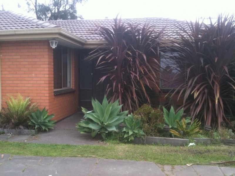 1/123 Clarendon Street, Cranbourne VIC 3977