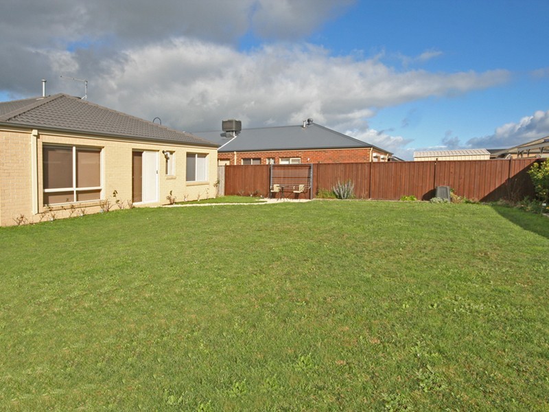 Cranbourne East VIC 3977