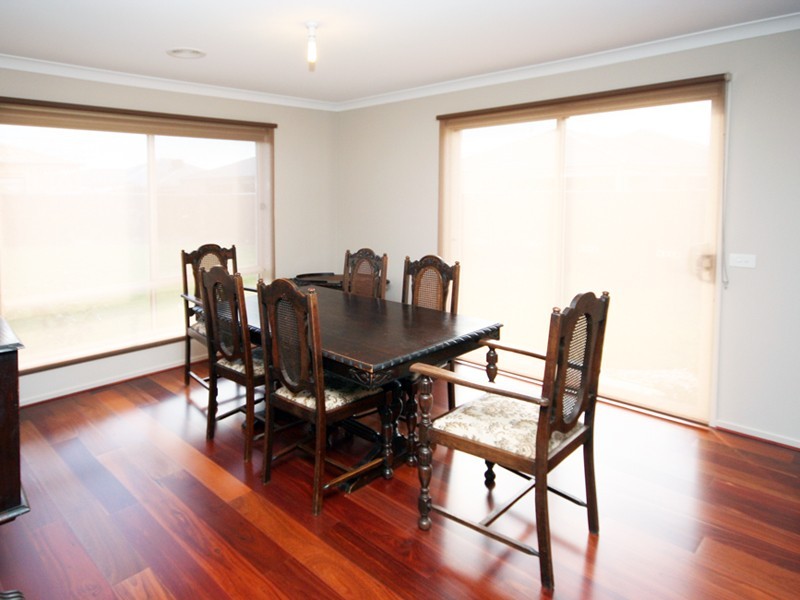 Cranbourne East VIC 3977