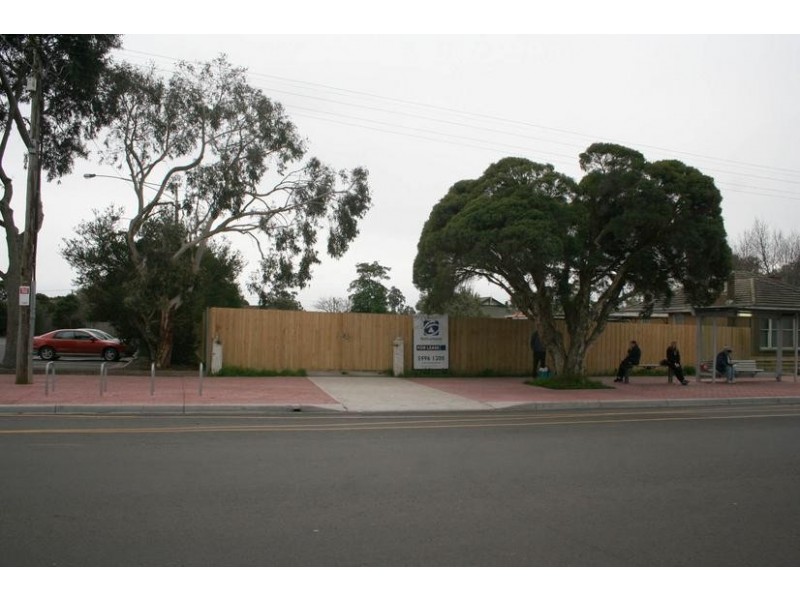 5 Lyall Street, Cranbourne VIC 3977