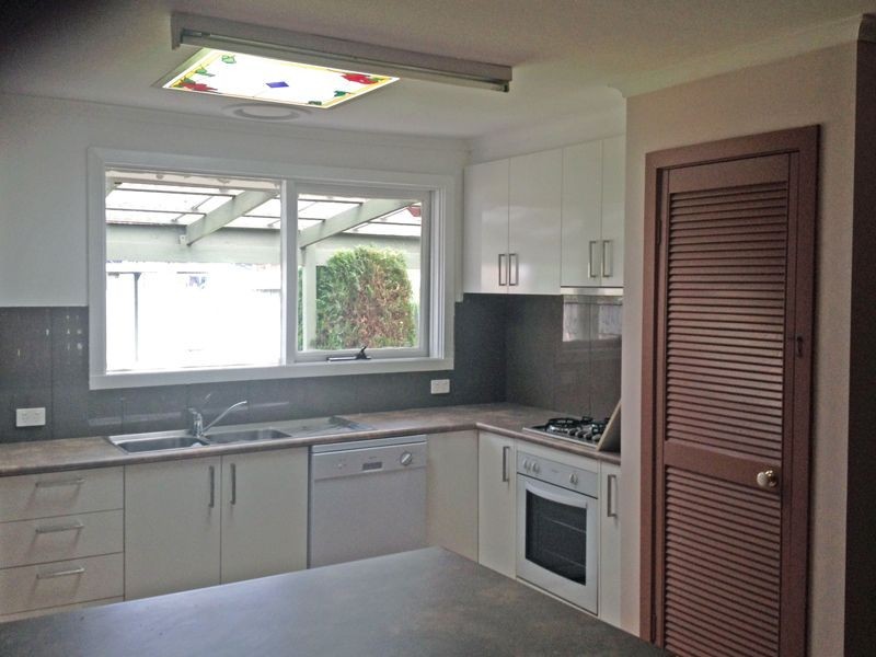 12 Roma Avenue, Cranbourne VIC 3977