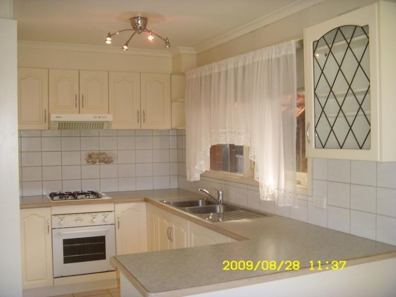 19 Jillian Street, Cranbourne VIC 3977