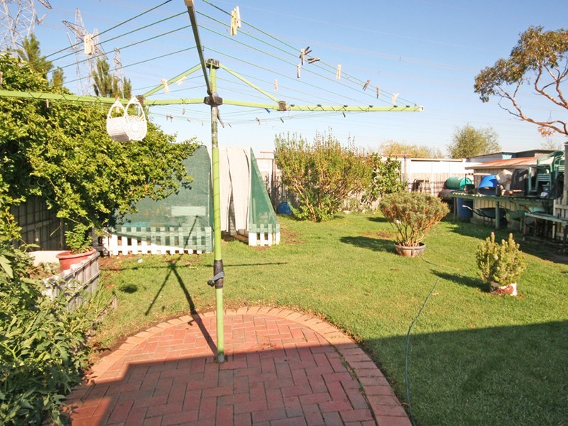 Cranbourne North VIC 3977