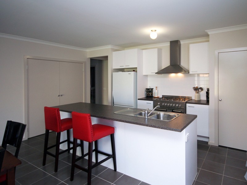 Cranbourne North VIC 3977