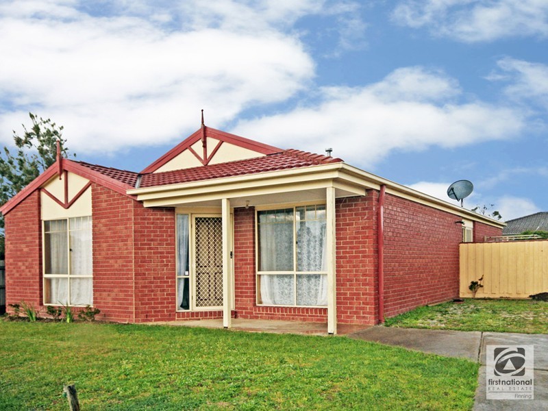 15 Geebung Road, Cranbourne VIC 3977