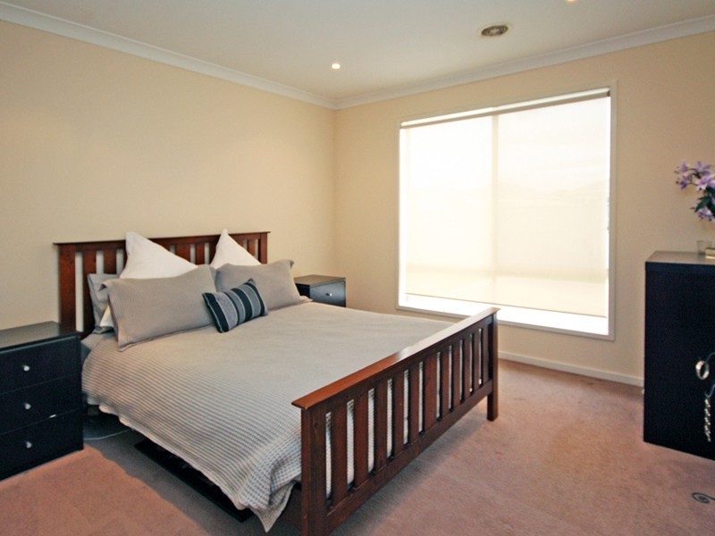 Cranbourne East VIC 3977