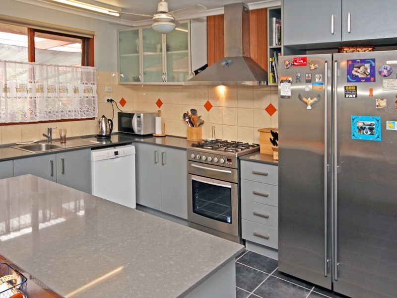 Cranbourne North VIC 3977