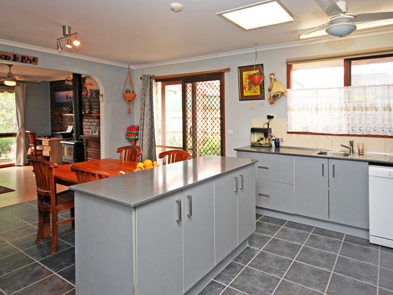 Cranbourne North VIC 3977