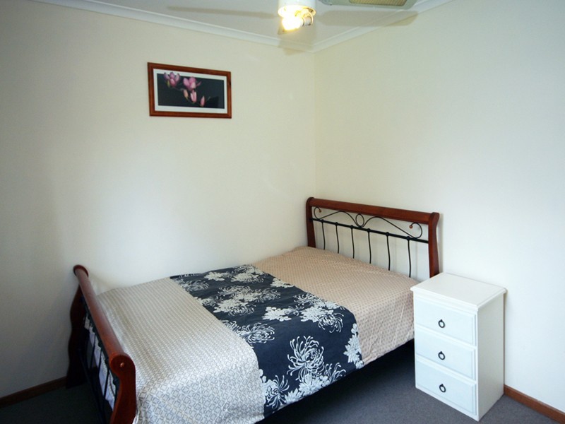 Cranbourne North VIC 3977