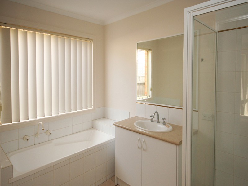 Cranbourne West VIC 3977