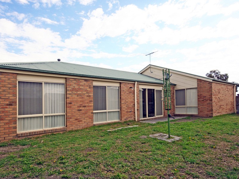 Cranbourne West VIC 3977