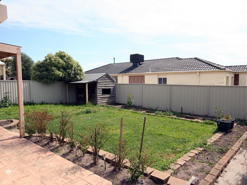 Cranbourne West VIC 3977