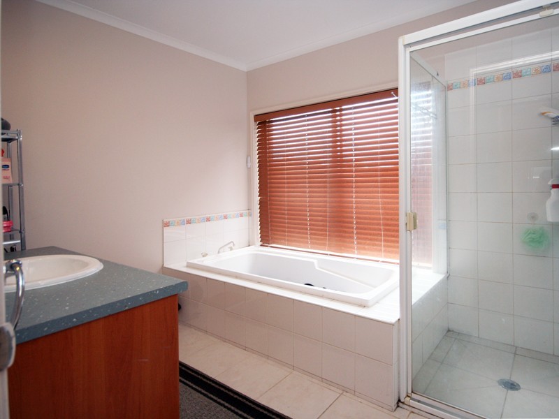 Cranbourne West VIC 3977