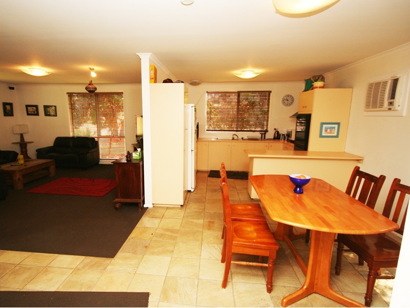 Cranbourne North VIC 3977