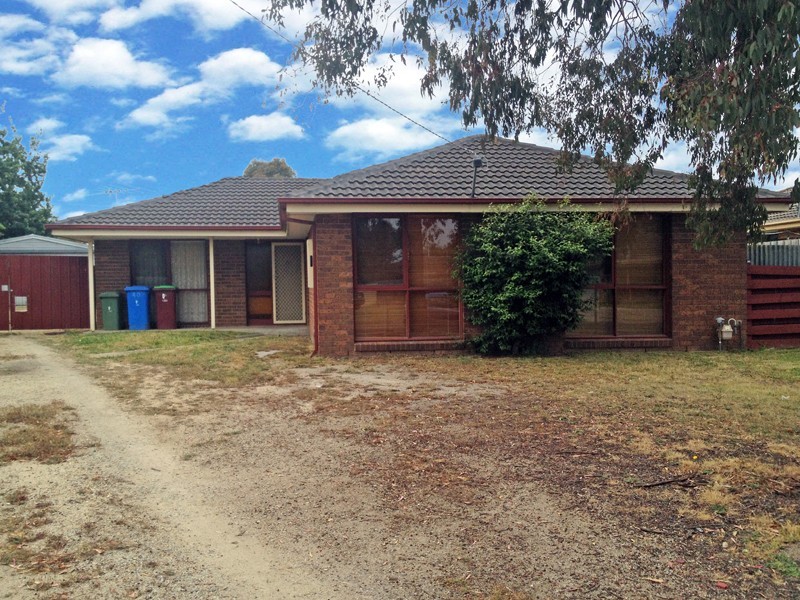 40 Virginia Street, Cranbourne VIC 3977