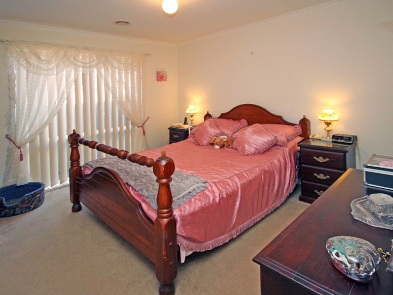 Cranbourne East VIC 3977