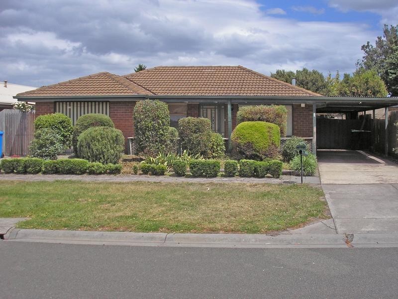 10 Peppercorn Court, Cranbourne North VIC 3977