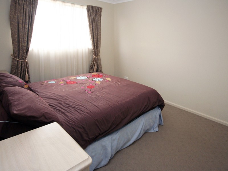 Cranbourne VIC 3977