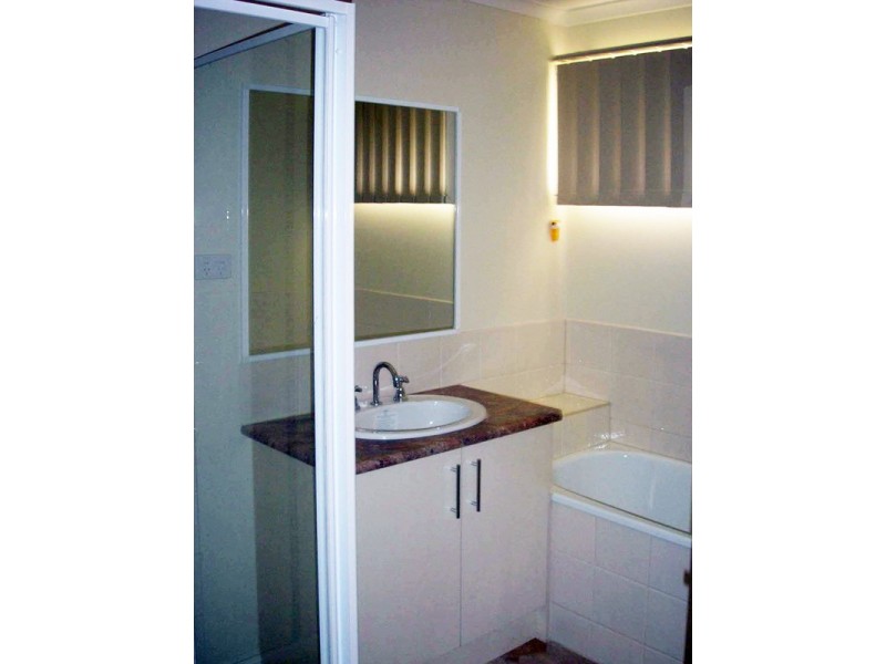 5 Natalie Court, Cranbourne VIC 3977