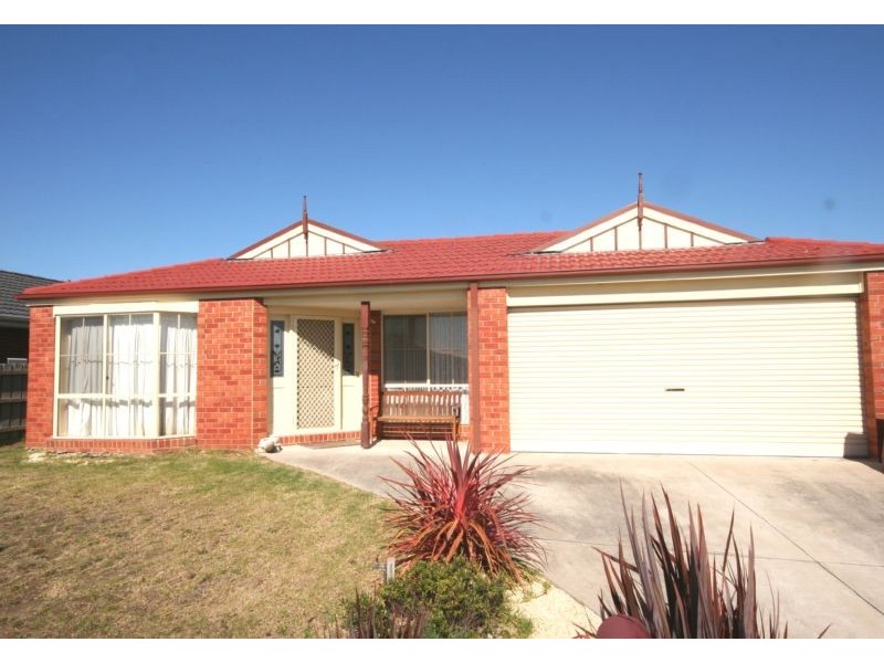 29 Miralie Way, Cranbourne West VIC 3977